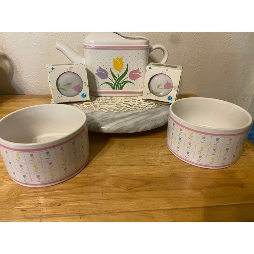 Vintage Pastel Ceramic Tulip Planter Set (Teleflora & FTD 1980s)